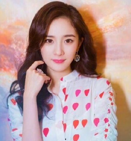 杨幂被爆料的新闻,娱乐圈再掀波澜 第2张 杨幂被爆料的新闻,娱乐圈再掀波澜 第2张